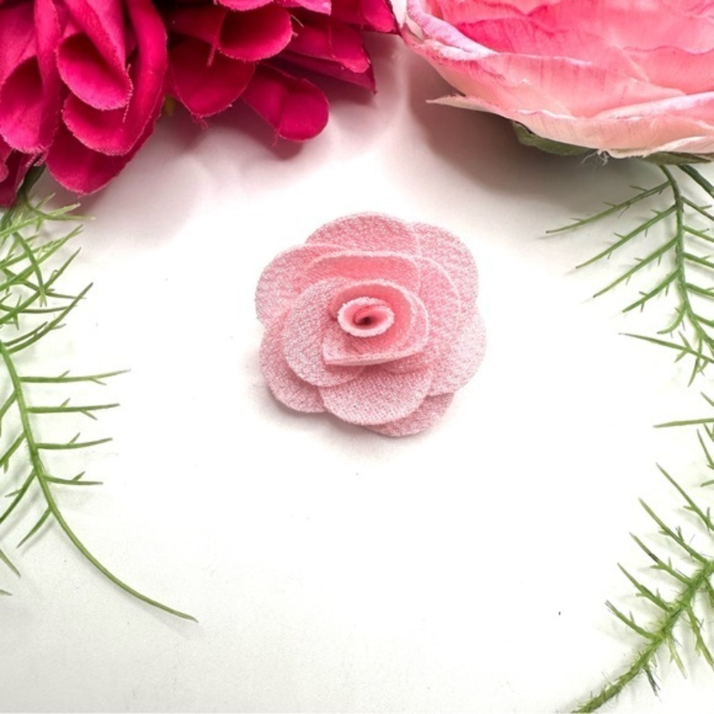 NEW⚜️Blooming Blush Pink Rose Fabric Brooch